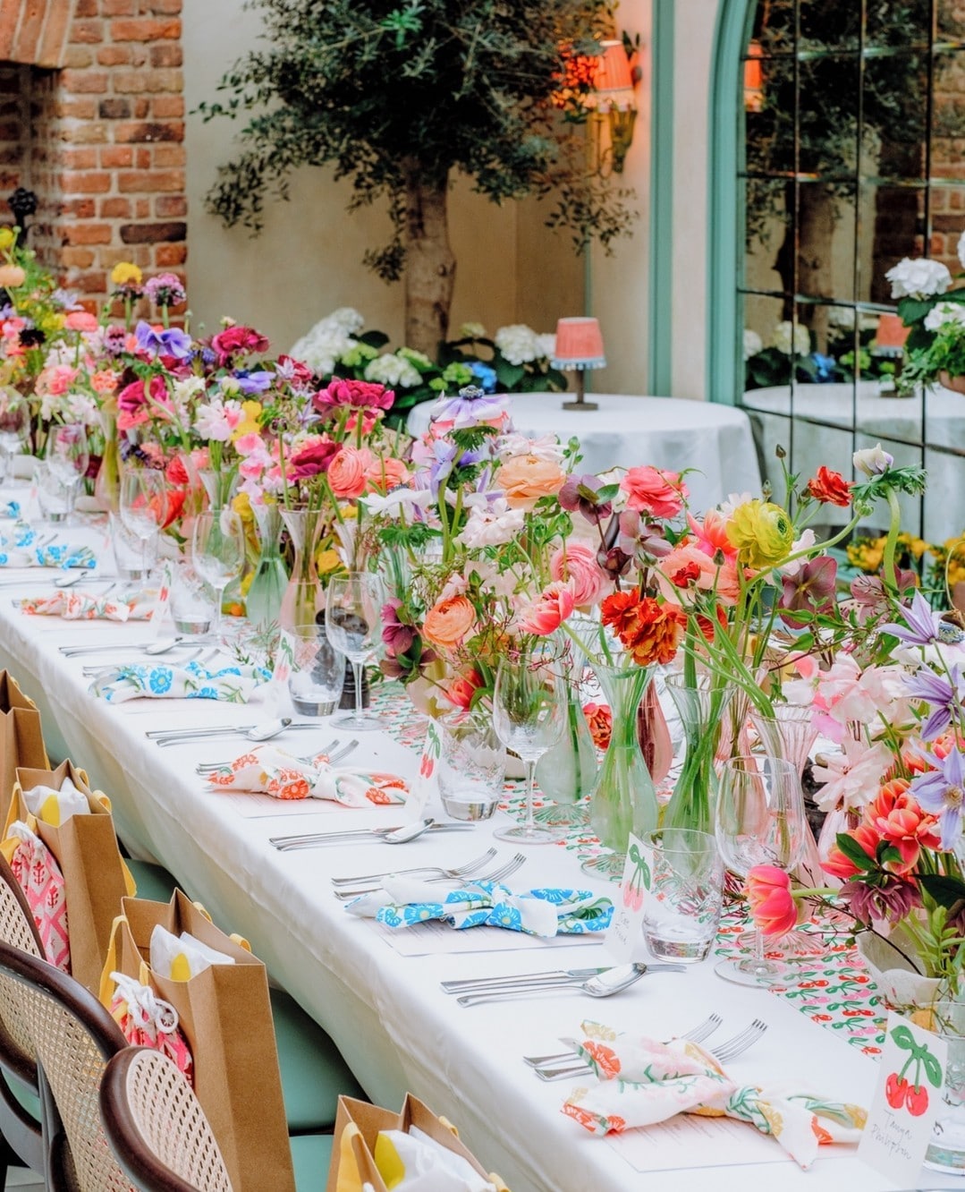 Summer Wedding Flowers: 10 Most Stylish Trends in 2023